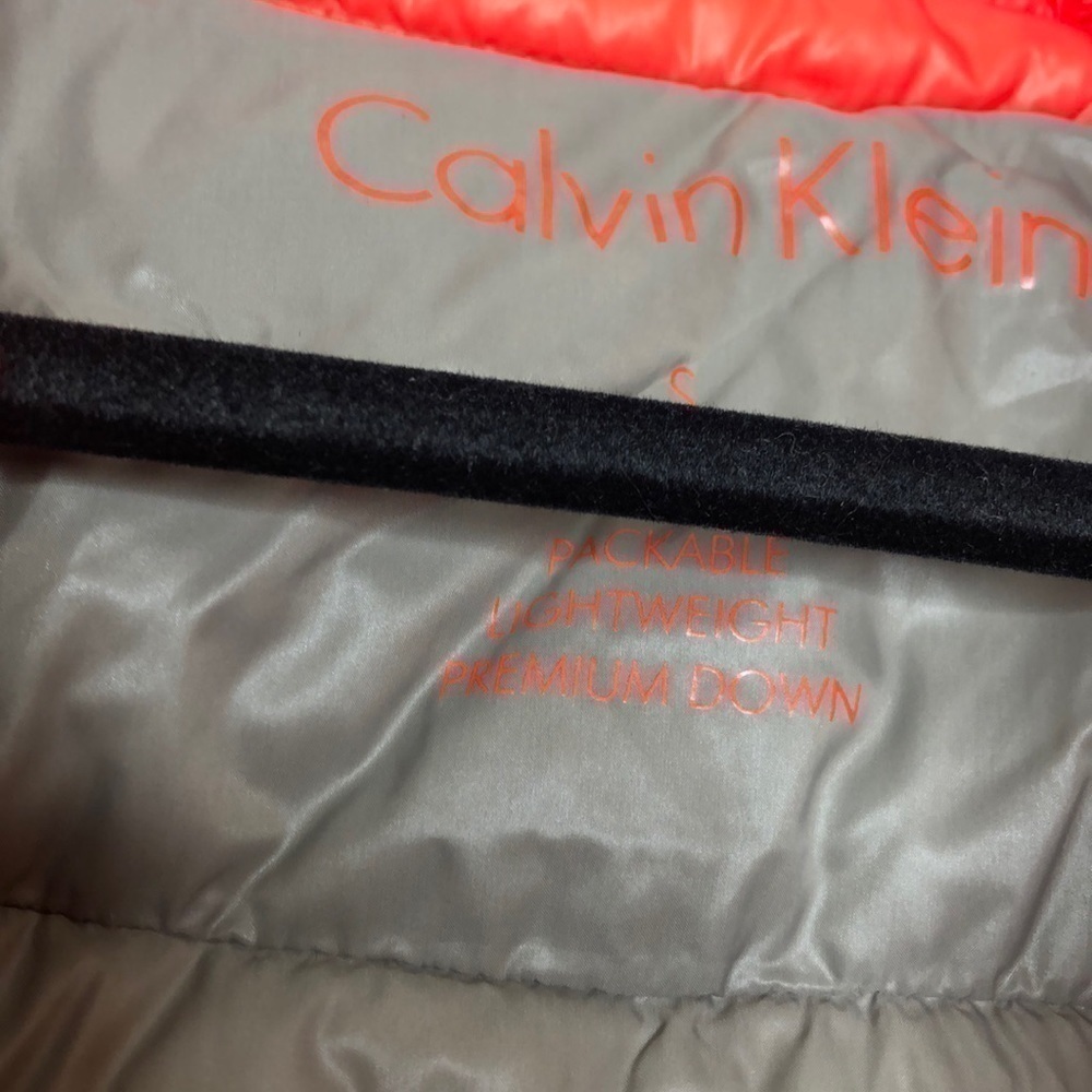 CALVIN Klein Light Weight Bomber Coat - Picture 10 of 15